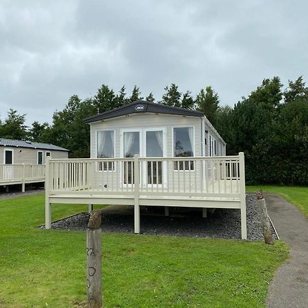 Lake District Prestige Caravan, 3 Bedrooms, Sleeps 8 On Haven Holiday Park Flookburgh Exterior photo