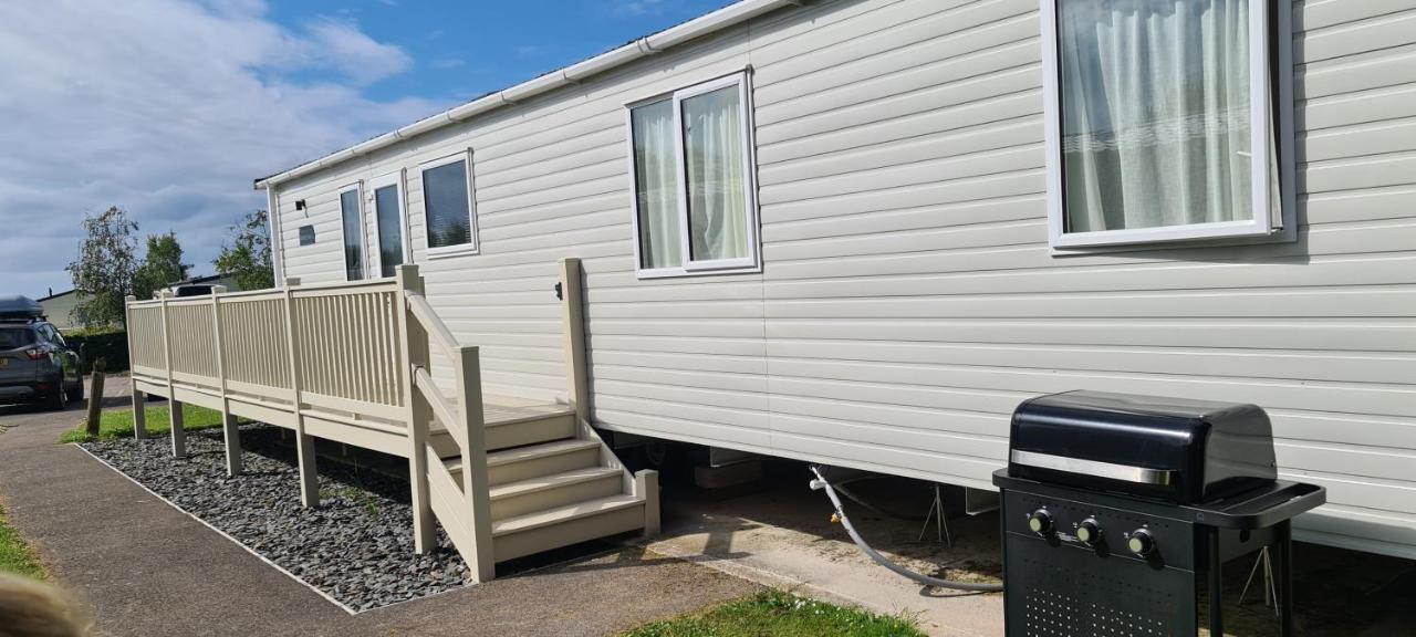 Lake District Prestige Caravan, 3 Bedrooms, Sleeps 8 On Haven Holiday Park Flookburgh Exterior photo
