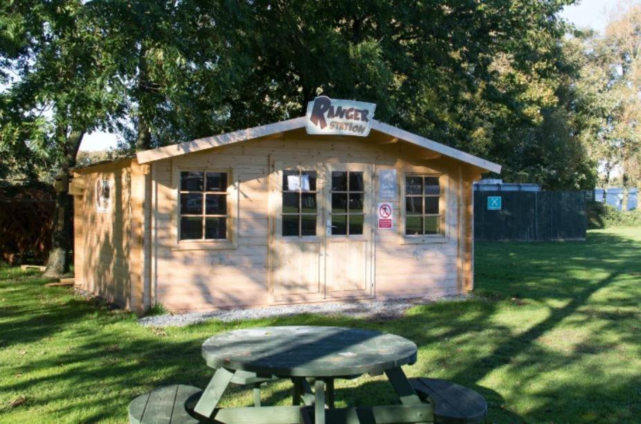 Lake District Prestige Caravan, 3 Bedrooms, Sleeps 8 On Haven Holiday Park Flookburgh Exterior photo